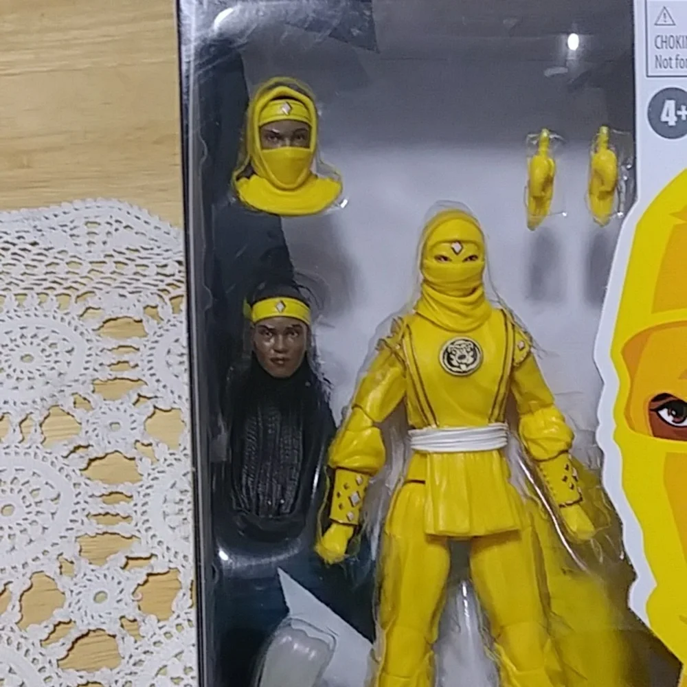 Power Rangers lightning collection Mighty Morphin Ninja Yellow Ranger